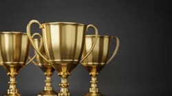 الجوائز الممنوحه-thumb