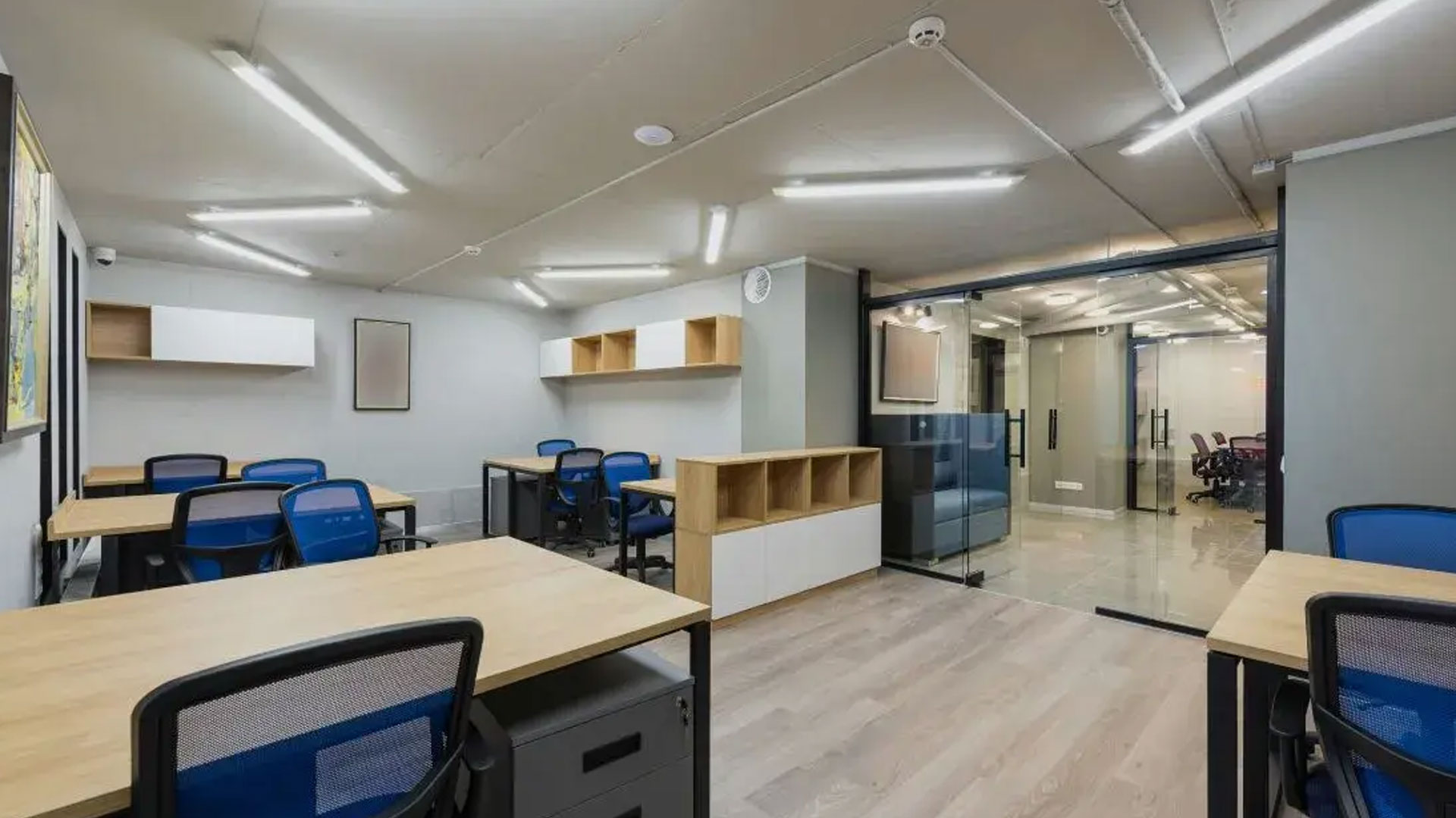 We Provide  Furniture For Offices-slider